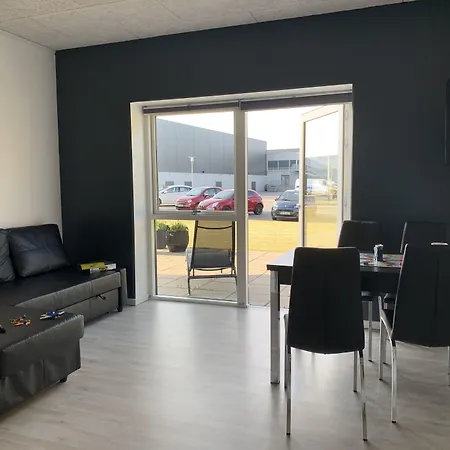 Hostel Dana Cup Sportscenter *