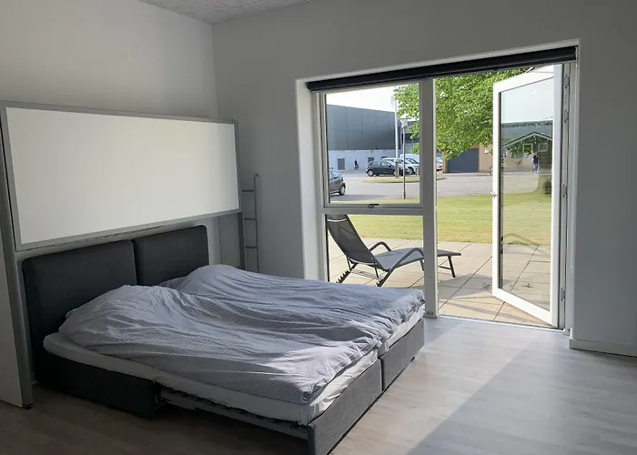 Dana Cup Sportscenter Hostal *