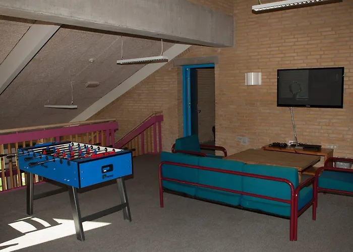 Hostal Dana Cup Sportscenter *